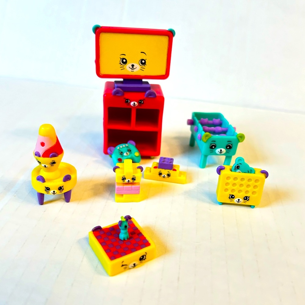 Shopkins Happy Places Mousy Hangout 12-pc set